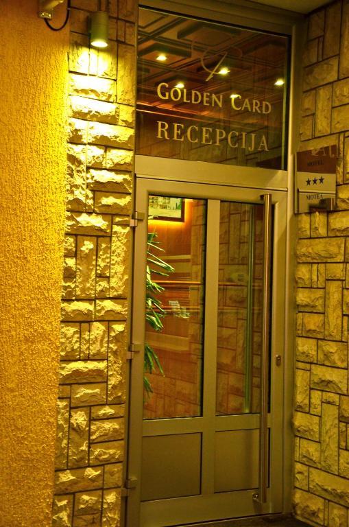 Golden Card Motel บันยาลูกา ภายนอก รูปภาพ
